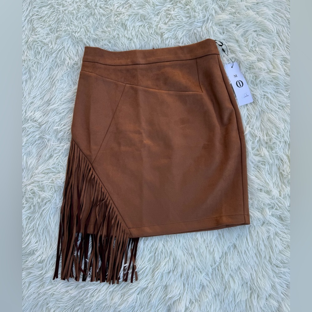 “Brown fringe skirt”